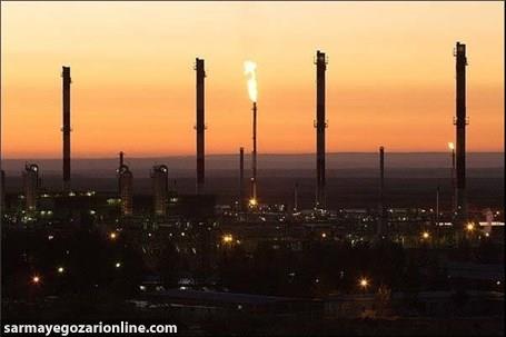 روزانه یک میلیون و ۹۴۷ هزار بشکه نفت خام در پالایشگاه‌های ایران تولید شد